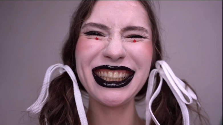 Rarible Diamond: Bacio appiccicoso e gentile della gigantessa harley quinn 5 custom