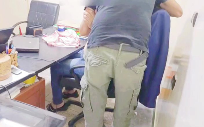 BBW LATINA: आखिरकार मुझे अपने ऑफिस में चोदने के लिए अपना सहकर्मी मिल गया भाग 2