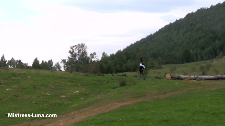 Mistress Luna: Jazda na obcasie platformy
