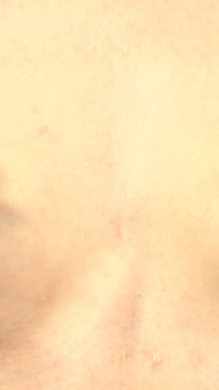 Nettes japanisches mädchen suzu yamai kommt mit ihren harten, langen, spitzen nippeln - privater pOV