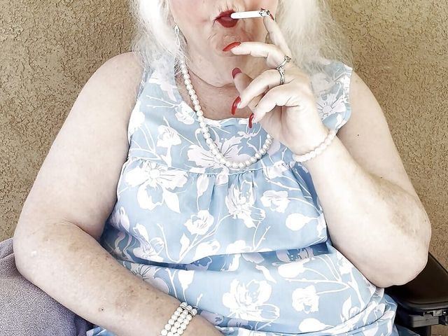 Smoking and Pissing 2 (Constance)