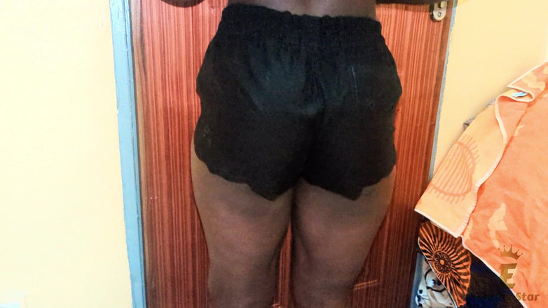 Jack Rick: Une Jeune Femme Africaine Invite Un Sugar Daddy Dans Sa...