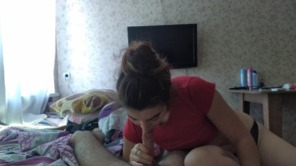 Teen and Milf Female Sex: Moje přítelkyně mě využívá v místnosti a bere mého ptáka...
