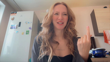 Skinny_lady69: ty tak malý