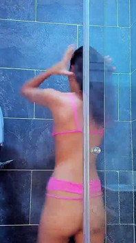 I Dance in the Shower and I Get Hot I Want You to Fuck Me Now