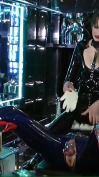 Lady Lilith - dikunci selama 2 minggu dalam peranti kesucian xxs steelworxx