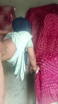 Desi Village Bhabhi's Hot Pussy Fucking