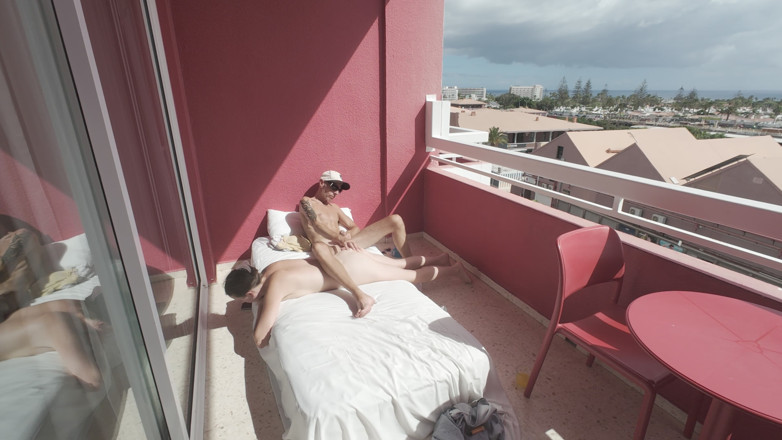 SkinnyWithAHugeDick: Slipping It in Her Ass While She Catches a Tan