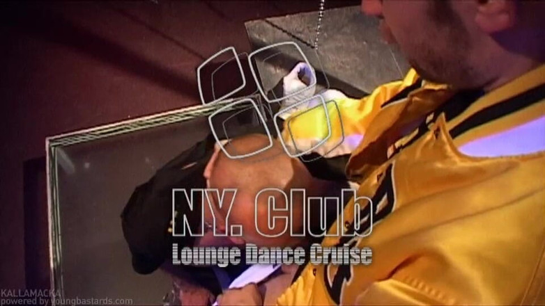 Young Bastards: Peto Coast乱搞basti Winkler - 舞台上直播