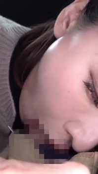 열린 하늘 아래에서 깊은 따뜻함을 즐기는 복종하는 마누라와 함께하는 우아한 걸프의 밤 3/3
