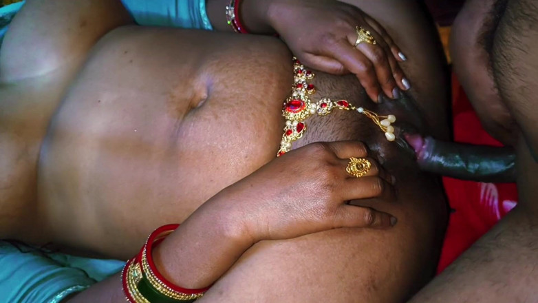 YourXstudio121: Pregnant Suman Bhabhi Ke Chut Me Bhaiya Hanth Ghussa Ke...