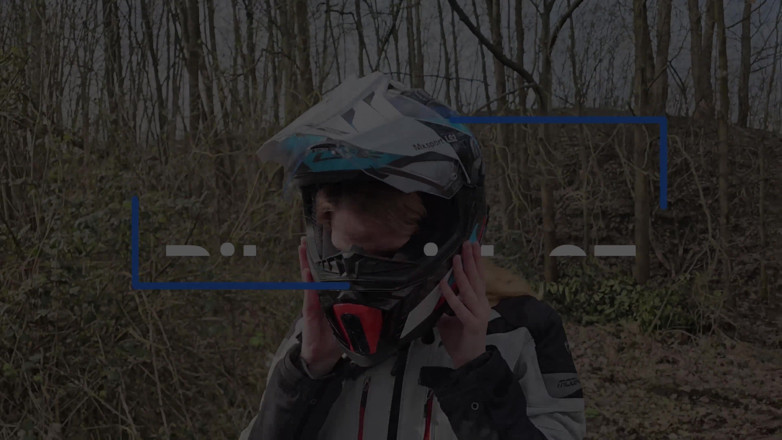 Bikergirl_97: Pișat și ejaculare feminină în camera de cameră! Până când podeaua Floats!