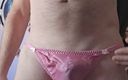 Fantasies in Lingerie: 私がこれらのピンクのパンティーを着ている間、私が精液を見る