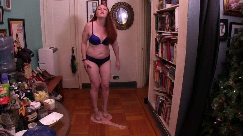 Evangelines Fetish: ऊँची एड़ी के जूते गू में फंस गए