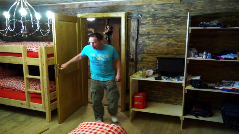 Videos Francaises: Peituda francesa milf brinca com sua buceta no acampamento