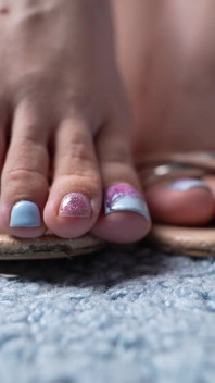 Giantess Feet Are in Tiny City! Will the Tiny Disappear?