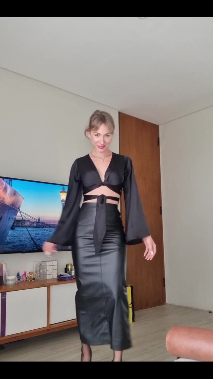 Angel The Dreamgirl: Myślisz, że to poradzi sobie z moim pchaniem?