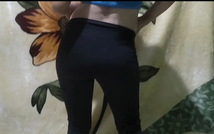 Xhacamisinha: Fodendo a bunda da empregada gostosa e enchendo sua bunda...