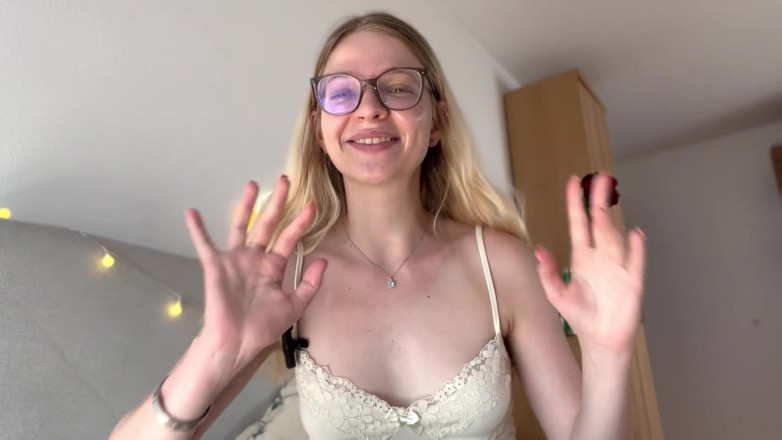 Goddess_Bella_Rae: Kadın kılıklı olmanın 4 yararı