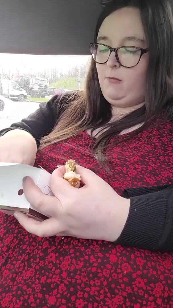 SSBBWLadyBrads: Miếng burger king cuối cùng