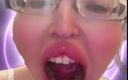 FinDom Goaldigger: Grande menina lipsy está bocejando muito profundamente
