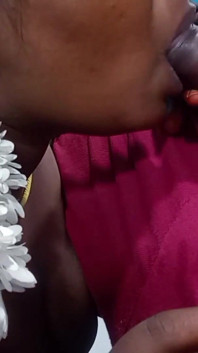 Indische tamilische frau fickt den besten freund ihres sohnes, nahaufnahme muschi lecken tief lutschen und harte muschi ficken, heißes stöhnen