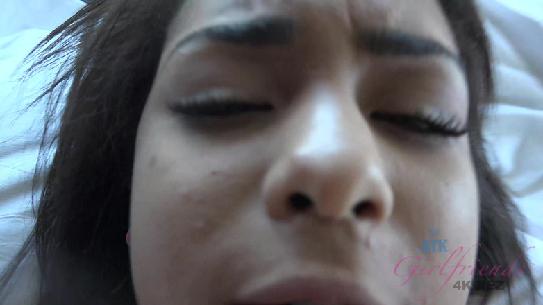 ATK Girlfriends: Virtuální dovolená