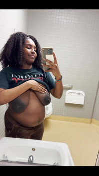3 Weeks Left Until This Belly Pops