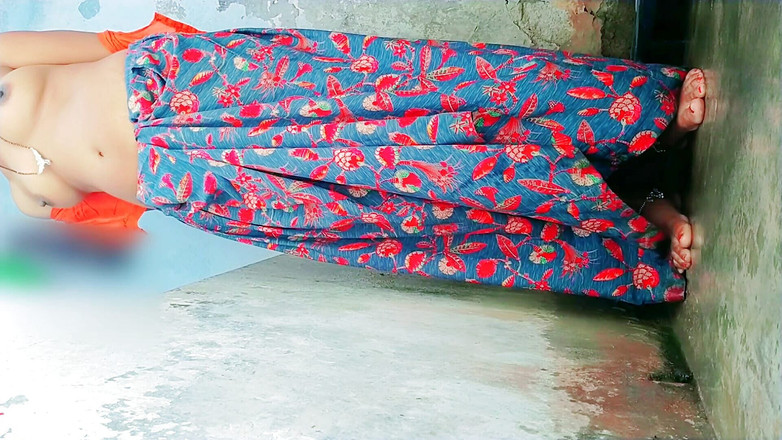 Rakul008: 一人の女の子Fingring Nikedバス(hd) 非常に熱い&amp;若いDesi村 背の高い女の子「ソナム」長い毛深い猫タイトなおっぱい非常に角質