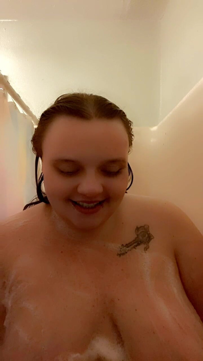 Ginger BBW lala: Keseronokan mandi
