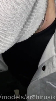 A Random Passerby Sucked My Dick in the Public Toilet of a Shopping Mall and Ate My Cum!