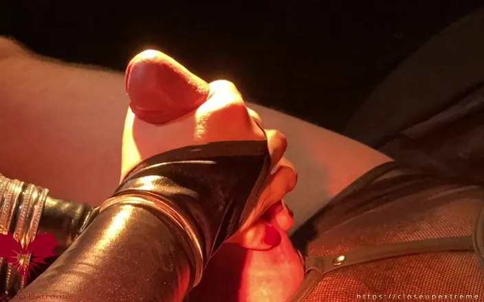 Close Up Extreme: Fac-totum Tribute Handjob "worship" Fanclub Edition. Alternative View Ii.