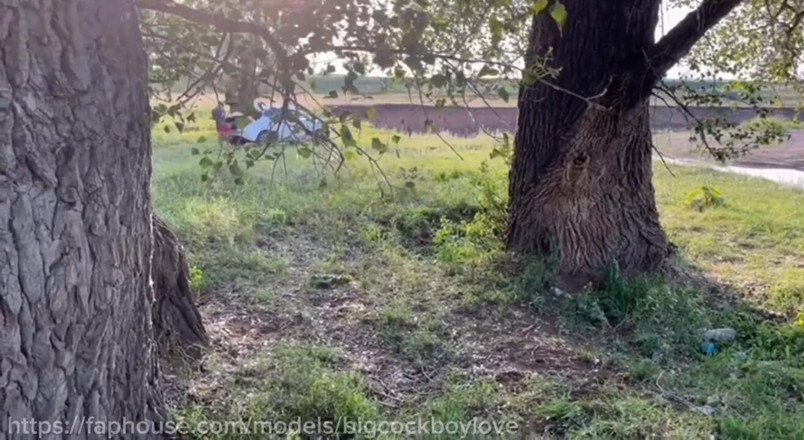 AlexGay: Ha mostrato un cazzo ai conducenti di un atleta twink...