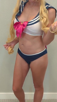 Sailor Moon Cosplay Try on