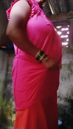 Village Bhabhi Seducing with Boobs