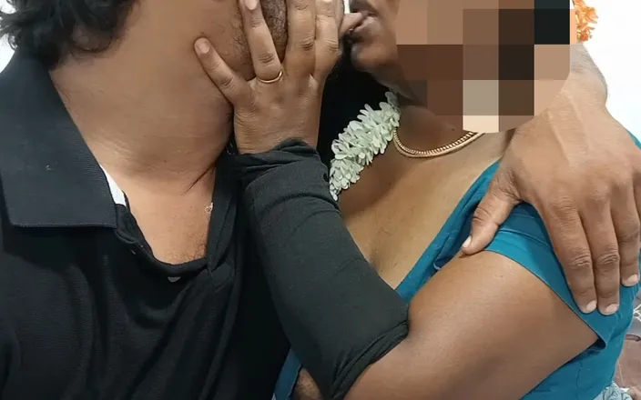 Veni: Hot Couples Lip Kissin and Hot Mouth Fucking