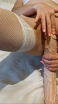 Amateur sexy esposa montando extrema monstruo consolador