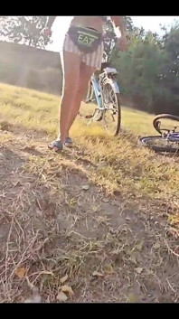 Eu tenho uma fobia de cobras, mas não desta que eu encontrei na floresta