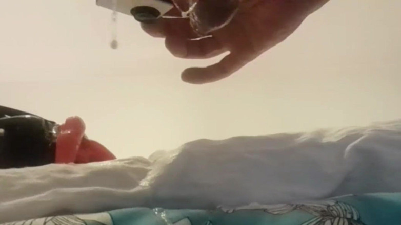 LauraOnHeels: 带环口塞的熟女假嘴唇被口和脸部性交