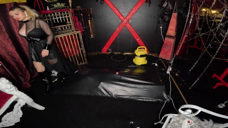 Queen_of_BDSM: Poslední zastávka! Teď jsi vysávána!