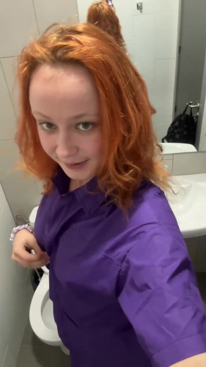 Sheryl X Sinclair: Pissing in Public Toilets with My Sex Friend!