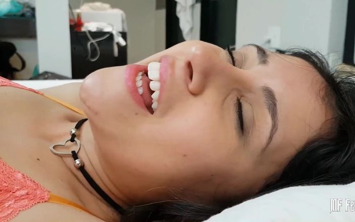 MF Fetish: Impressive Farts and Lesbian Rimming