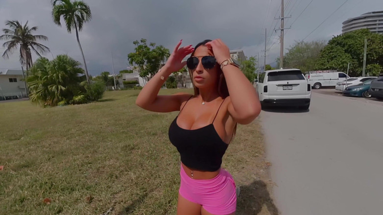 Teddy Tarantino: Fodendo e dobrando a estrela pornô sexy Miss Lexa em...