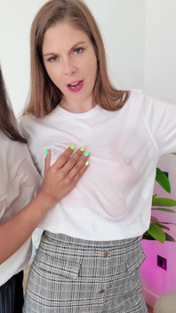 Ana Spears, Alice Maze, são meninas do escritório, camiseta molhada quarta-feira