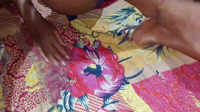 Kolkat: Puja Boudi dragoste sexy