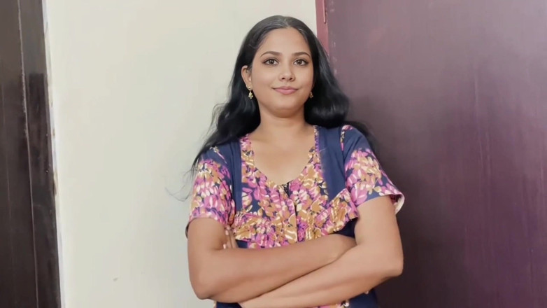 Desisexqueen: Une MILF desi indemnise avec son locataire et tout s’est...