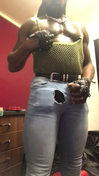 Brodyjayrichardson: Black muscle smoke and jerkoff