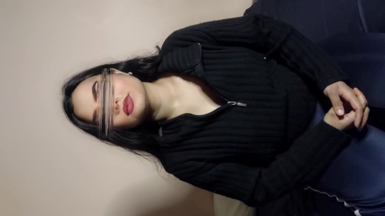 Faryal: Indian Professor Fucked 18+ College Girl