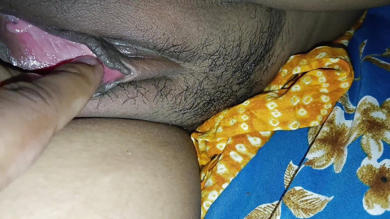 Yadav: Mẹ kế làm tình với con riêng làm tại nhà...