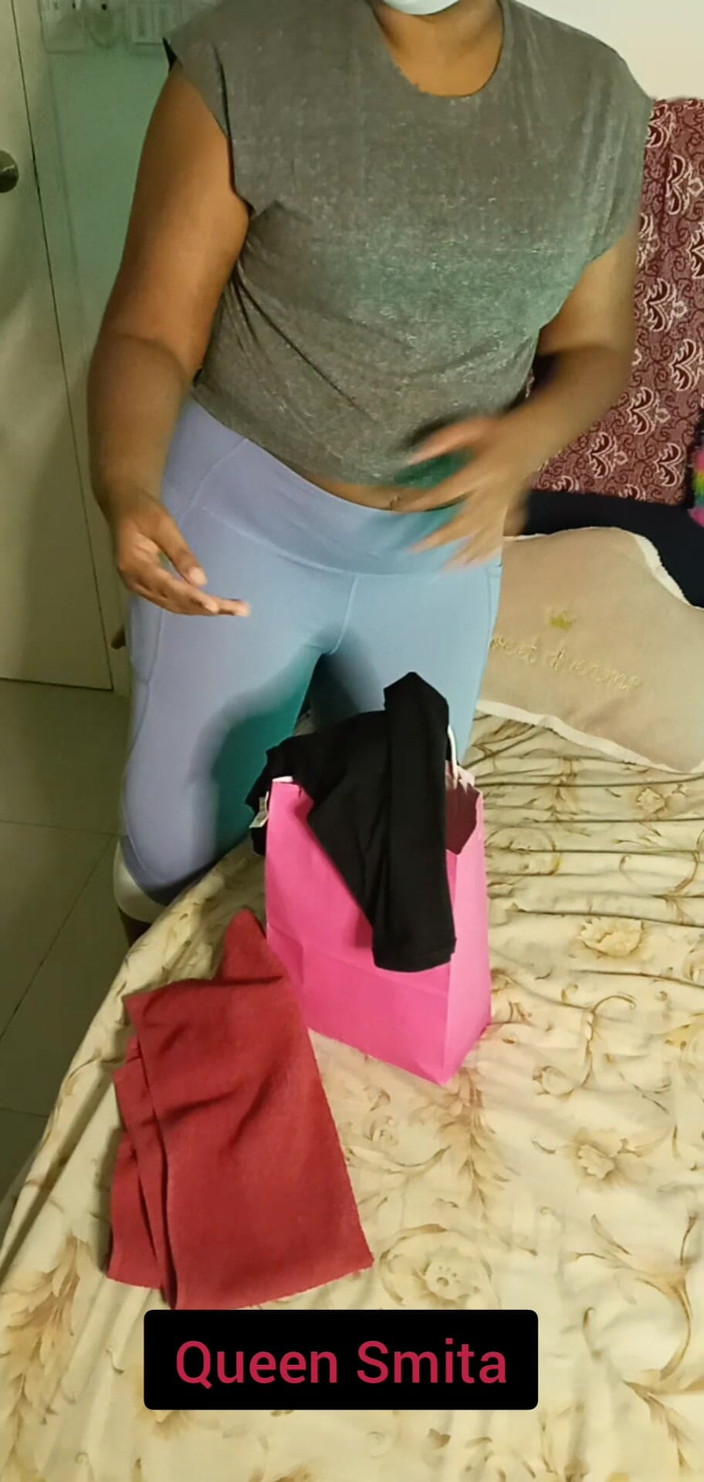 Goddess Silk Smita: Mică tachinare de la mami Smita